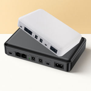 Mini Onduleur DC <span class=keywords><strong>Triphasé</strong></span> 10400mAh avec Affichage LED pour Routeur WiFi, Modem, Caméra de Surveillance (CCTV) 5V/9V/12V/24V - Product Image 1