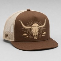 Casquette Trucker Vintage à 5 Panneaux avec Impression High Crown, Visière en Mousse et Dos en Maille, Style West Coast Chicano Streetwear Urbain, Vente en Gros