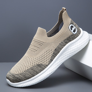 Men's Lightweight Comfort Shoes Wear-Resistant Soft Massage Mesh Upper Cotton Lining Closed Toe EVA Outsole All Seasons - Product Image 3