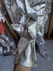 Combinaison de travail anti-chaleur radiante, en aluminium composite de qualité 1000 Centi, isolation thermique, ignifuge, résistant aux hautes températures - Product Image 2