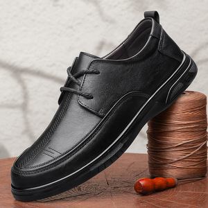 Zapatos de Hombre de Moda 2026, Transpirables, Estilo Británico, de Cuero Genuino Suave, Zapatos Casuales para Hombre, Venta al Por Mayor - Product Image 1