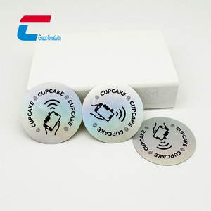 Carte de visite NFC holographique à effet brillant personnalisé, mini-étiquette imperméable, autocollante, RFID NTAG213 NTAG215, étiquette de jeton - Product Image 1