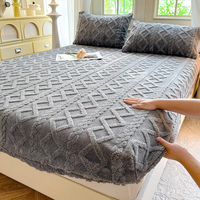 Ensemble de housse de matelas en velours de lait imprimé géométrique trois pièces toutes saisons 100% écologique Kafuya