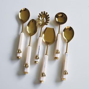 Ensemble de couverts en acier inoxydable 4 pièces de haute qualité ensemble de couverts en argenterie antirouille pour la maison de fête de mariage - Product Image 5