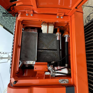 Excavadora Doosan DX225LC usada en buen estado lista para entrega inmediata - Product Image 4