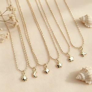 Collar Minimalista con Colgante de Sol, Luna y Estrella, Chapado en Oro de 18K, para Mujer, Cadena Celestial de Metal Sencillo, Joyería al por Mayor - Product Image 1