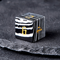 Dés à Jouer D&D Faits Main en Pierre Œil de Chat Noir Minuit, 1 Pièce, Dés Polyédriques Personnalisés à Coupes Aiguisées pour Jeux de Rôle Dungeons & Dragons
