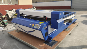 CO2 Laser Fabric <b>Cutting</b> <b>Machine</b> Acrylic Fabric 1325 Laser <b>Machine</b> 100W 150W Laser Engraving <b>Machine</b> - Product Image 4