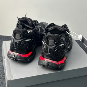 2026 trending 5A Quality Men's sports shoes Designer Style Casual shoes Fabric <b>Mesh</b> Upper led ARCH SUPPORT running shoes women - Product Image 1