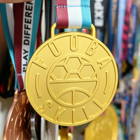 Commande en gros de médailles de championnat de football en alliage de zinc 3D en relief pour les tournois et les matchs