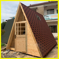 Kit de maison triangulaire moderne en A, cabane en bois préfabriquée étanche pour extension de chambre d'hôtes dans les jardins d'hôtels et complexes hôteliers.