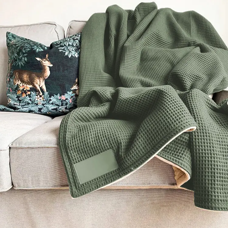 Hot Sale benutzer definierte Luxus warme Klimaanlage ganzjährig Soft Baby Quilt Büro Schlafzimmer Sofa Naps Cover Throw Blanket