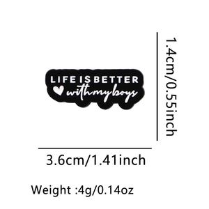Alfileres <span class=keywords><strong>de</strong></span> metal al por mayor con diseño <span class=keywords><strong>de</strong></span> letras en inglés: "Life Is Better With My Boys", broches <span class=keywords><strong>de</strong></span> recuerdo, insignias <span class=keywords><strong>de</strong></span> dibujos animados para ropa - Product Image 6