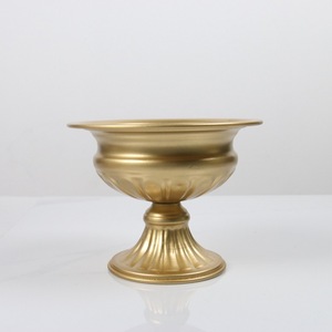 European Style Iron Flower <b>Vase</b> With Dried Flowers For Wedding Decoration Desktop Or Floor <b>Standing</b> - Product Image 2
