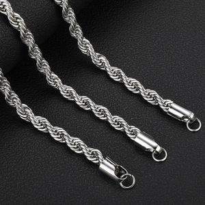 Atacado: Colar de Aço Inoxidável com Corrente Torcida Banhada a Ouro a Vácuo, Joia Masculina HipHop, Pingente Charmoso e Joia de Moda Combinando - Product Image 2