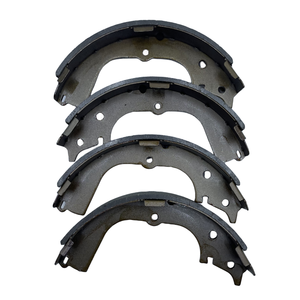 Zapatas de freno traseras de coche al por mayor para Toyota Hilux Revo 2016 04495-0K160 - Product Image 1