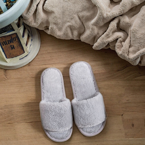 Factory Direct High-End Indoor for <strong>Slippers</strong> for Men Women Breathable Furry Design Customizable Small Order Delivery for Winter - Product Image 3