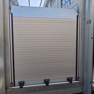 Tirai truk api pintu rana penggulung Manual Aloi aluminium tahan air desain Modern untuk aplikasi Hotel selesai - Product Image 1