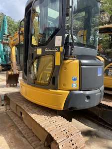 Mini-excavatrice Komatsu PC40MR-2/PC55MR-2 d'occasion, modèle 2023, poids opérationnel de 4790 kg, capacité de la benne de 0,16 m³, 0 à 1000 heures de fonctionnement - Product Image 2