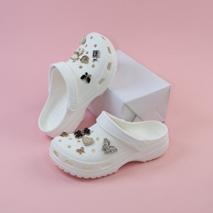 Sabots pour enfants antidérapants, sandales d'extérieur pour filles, printemps-été, motif ours en strass noir, beige, café, kaki, gris, rose, blanc - Product Image 2