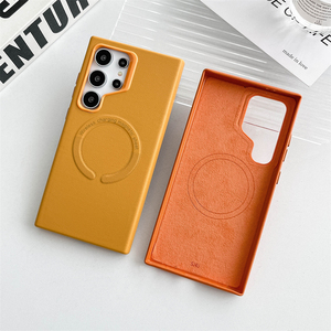 Funda de teléfono móvil a prueba de golpes de cuero magnético de lujo, funda trasera de carga inalámbrica, forro de microfibra para <span class=keywords><strong>Samsung</strong></span> S24 Ultra S24 Plus - Product Image 3