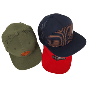 Personnalisé 5 Panneau Broderie Vert Armée De <span class=keywords><strong>Luxe</strong></span> Snapback Casquettes Hommes Plat Bill Hip Hop Découpé Au Laser Trou Perforé Éponge Impression Chapeau En Caoutchouc - Product Image 2