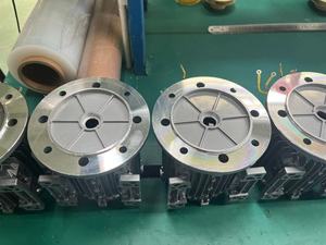 Omeik 4Kw một pha 380V ie1 hiệu quả không đồng bộ <span class=keywords><strong>AC</strong></span> động cơ với điều khiển tốc độ chân núi 3000 rpm Bảo hành 2 năm - Product Image 6