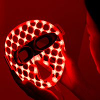 Masque facial LED creux, ultra-léger (93g), lavable, à lumière rouge pour le soin de la peau du visage, brevet d'invention américain approuvé