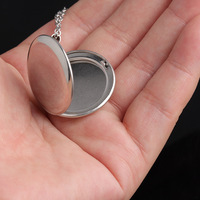 Nouveau Style Vintage délicat 3 couleurs en acier inoxydable collier rond en acier inoxydable cachette secrète médaillon de Photo collier boîte de Photos