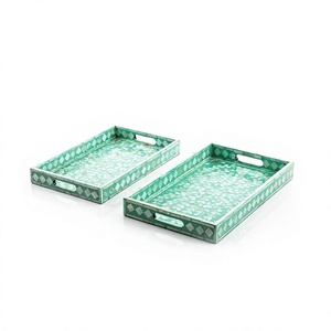 Juego de 2 bandejas rectangulares de madera y nácar para postres, de diferentes tamaños, fabricadas en India. - Product Image 1