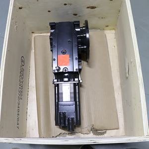 มอเตอร์เกียร์แบบเบเวล ประสิทธิภาพสูง ประหยัดพลังงาน เสียงเบา 3.7 กิโลวัตต์ 3000 รอบต่อนาที 15 นิวตันเมตร 220 โวลต์ 3 เฟส IP65 รุ่น G50BB145MHAK3C00 สำหรับ Lenze - Product Image 4