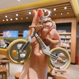 Porte-clés Vélo 3D Mini VTT Cycliste – Cadeau Idéal, Accessoires Porte-clés Vélo Équilibré, Porte-clés Mignons pour Vélo – Vente en Gros - Product Image 6