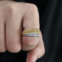 Zweifarbiger Strukturierter Breiter Unisex Edelstahl Mode-Ring, Perlenbesetzter Gerillter Statement-Fingerring für Tägliches Tragen