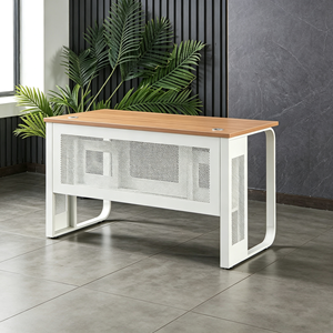 Bureau d'ordinateur moderne en bois avec tiroirs ; Conçu pour les étudiants, comprend des trous de gestion des câbles, adapté aux écoles. - Product Image 2