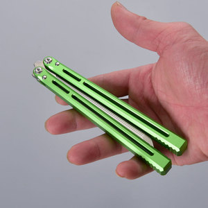 Couteau d'entraînement <span class=keywords><strong>CSGO</strong></span> de qualité compétition : usiné avec précision par CNC, léger et sûr pour la pratique - Product Image 5
