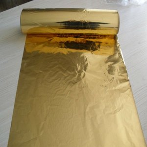 Film rétractable en PET métallisé doré <span class=keywords><strong>ou</strong></span> argenté, avec surface haute brillance, pour lamination <span class=keywords><strong>à</strong></span> <span class=keywords><strong>froid</strong></span> <span class=keywords><strong>ou</strong></span> <span class=keywords><strong>à</strong></span> <span class=keywords><strong>chaud</strong></span> du papier - Product Image 5