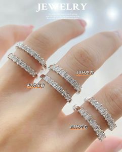 Anillo de Boda Xinfly de Oro Blanco de 18k con Diamantes de Corte Princesa de Media Eternidad - Product Image 3