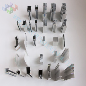 Seções extrudidas alumínio Perfis janela alumínio tradicional Perfil De Aluminio
