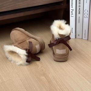 Vente en gros de nouvelles bottes en laine et en peau de mouton pour l'extérieur, bottes d'hiver chaudes en fourrure véritable pour femmes - Product Image 3