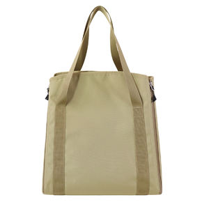 Bolsa de Transporte Plegable, Resistente y Ecológica, Tapete de Camping 2 en 1, Impermeable, Aislante del Calor, Gran Capacidad, Material de Poliéster Reutilizable - Product Image 3