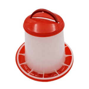 Cubo de alimentación para pollos de granja avícola con comederos rojos para Pollos de <span class=keywords><strong>Corral</strong></span> Alimentador automático de plástico para pollos - Product Image 2