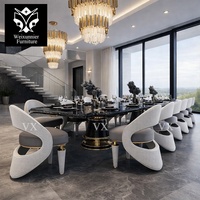 Ensemble de table à manger en marbre italien de luxe avec 10 chaises, base dorée, design moderne pour la maison et l'hôtellerie