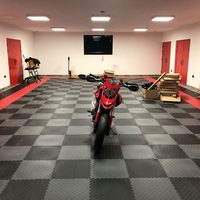 Modulbare strapazierfähige gummi-verriegelungs-Pvc-Garage-Bodenfliesen Kunststoff Industrie für Warenlager Kunststoff-Bodenmatten