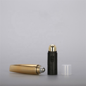 OEM OEM personnalisé 12ml 15ml 20ml 10ml Plastique doré en acier inoxydable Introduction d'essence <span class=keywords><strong>de</strong></span> crème à bille pour les yeux Flacon Instr avec tête <span class=keywords><strong>de</strong></span> massage par vibration - Product Image 4