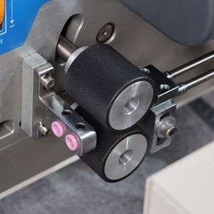 Machine à dénuder les fils émaillés de table entièrement automatique, dénudeuse de câbles PVC, machine à couper et dénuder les fils de cœur - Product Image 4