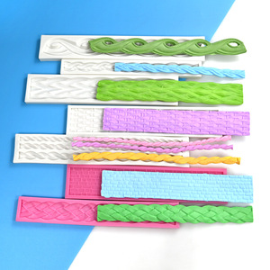 Stampo <span class=keywords><strong>in</strong></span> Silicone per Decorazioni di Torte, Cioccolato e Aromaterapia, con Motivi a Nuvola, Corda Intrecciata e Piastrelle a Muro - Product Image 2