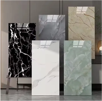 Panneau mural SPC durable 1220*2440mm, feuille de PVC marbrée UV, isolation thermique, imperméable, ignifuge, pour un intérieur moderne
