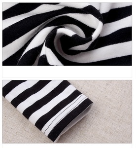 Venta al por Mayor de Conjuntos de Ropa para Niños, Estilo Nuevo, Vestido Largo y Chaqueta Vaquera Infantil - Product Image 5