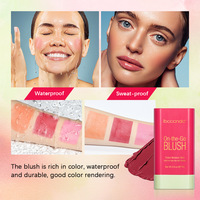 Rubor Mineral Vegano Portátil para Mujer, Alta Pigmentación, Resistente al Agua, Rubor Contorneador Giratorio, Iluminador de Larga Duración