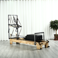 Équipement de Pilates professionnel pour salle de sport, Reformer de Pilates en bois de chêne avec demi-tournebrise 2-en-1, cadre en alliage d'aluminium, logo personnalisé